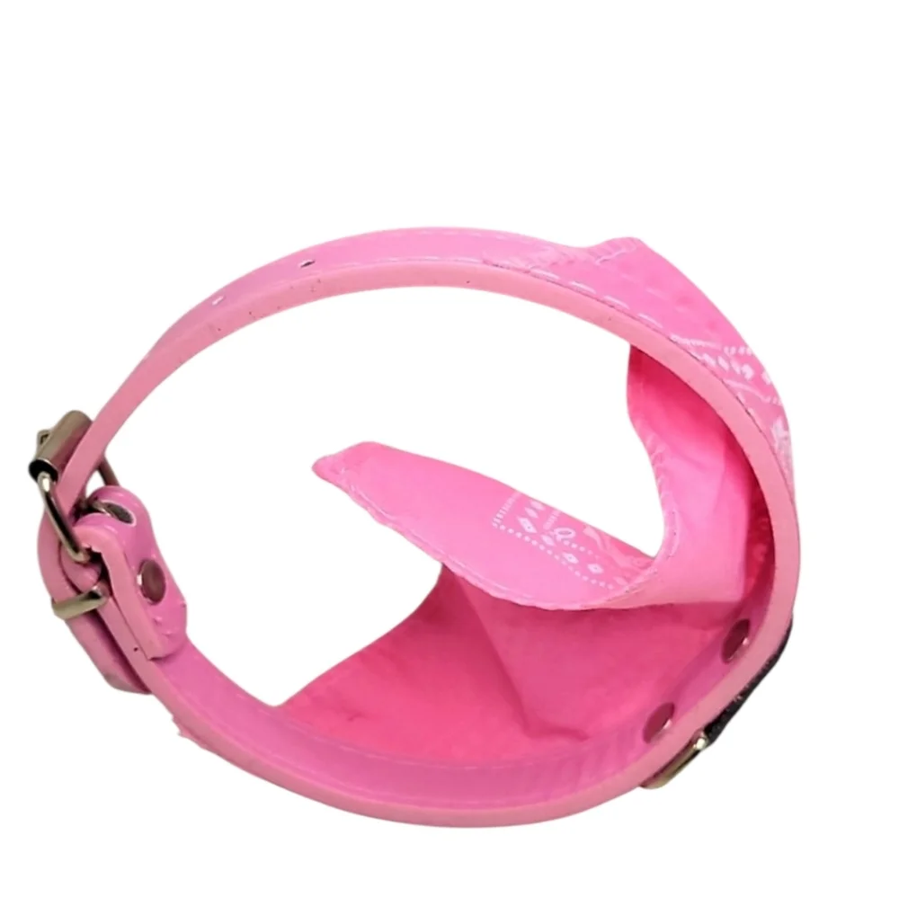 Bandana Dog Coller Pink Faux Leather Adjustable Closure. NEW